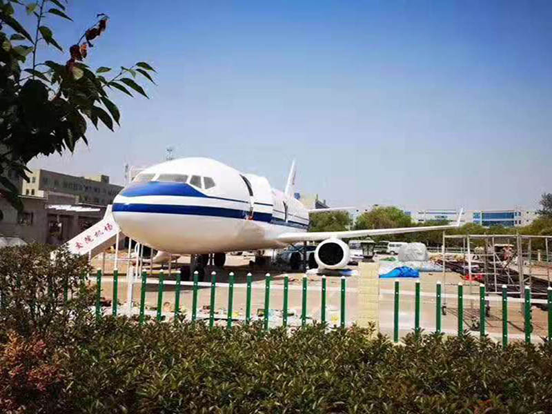 大型客機模型